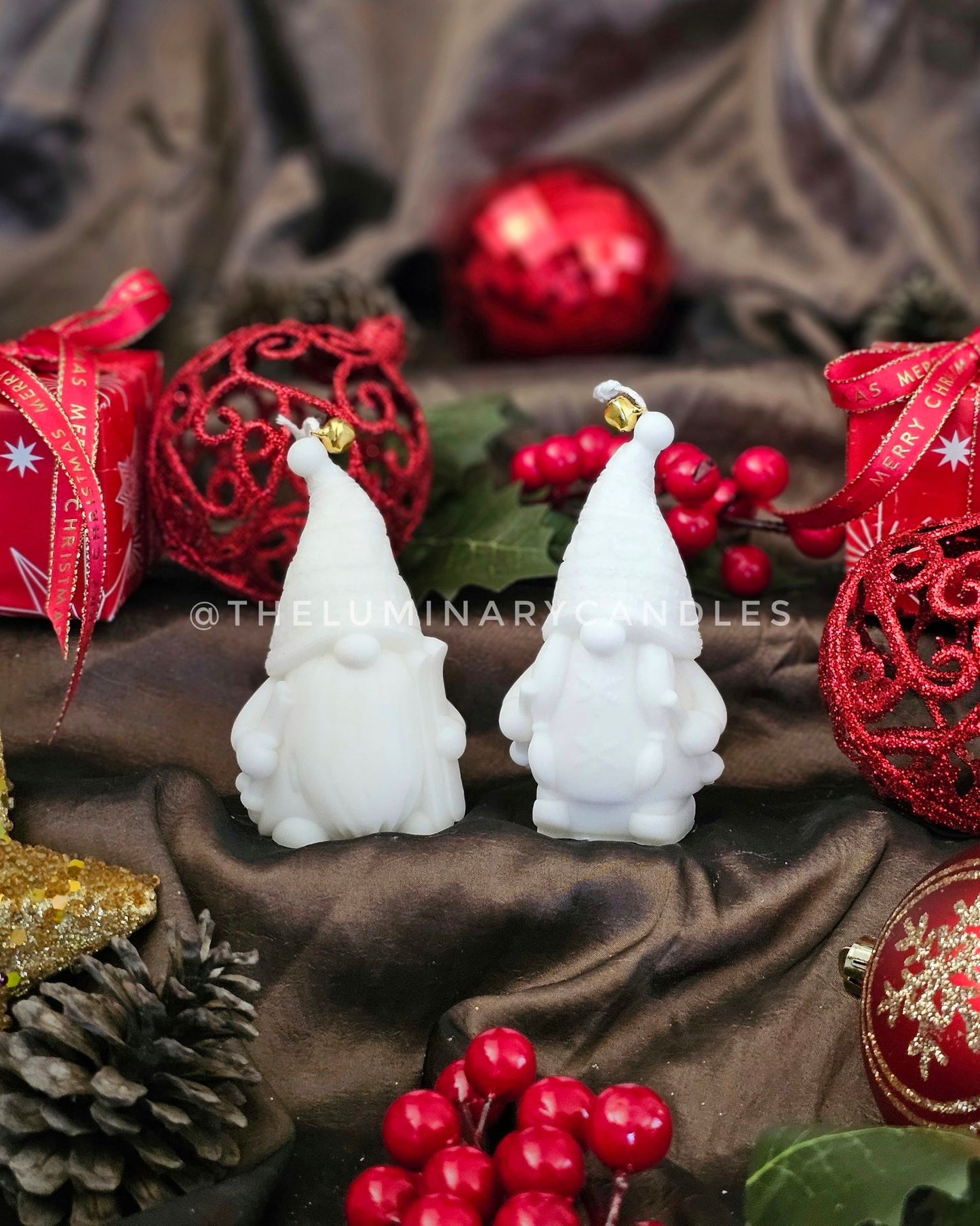 Skiing Santa Gnomes