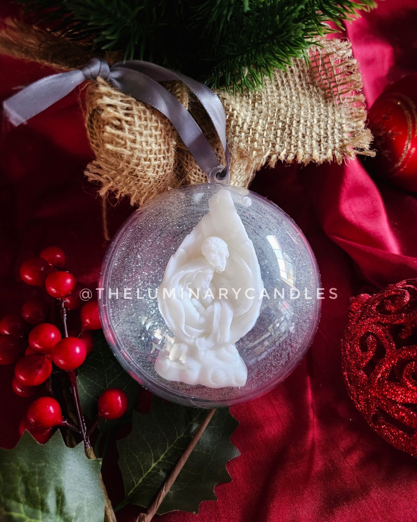 Christmas Glitter Bauble - Divine Holy Family
